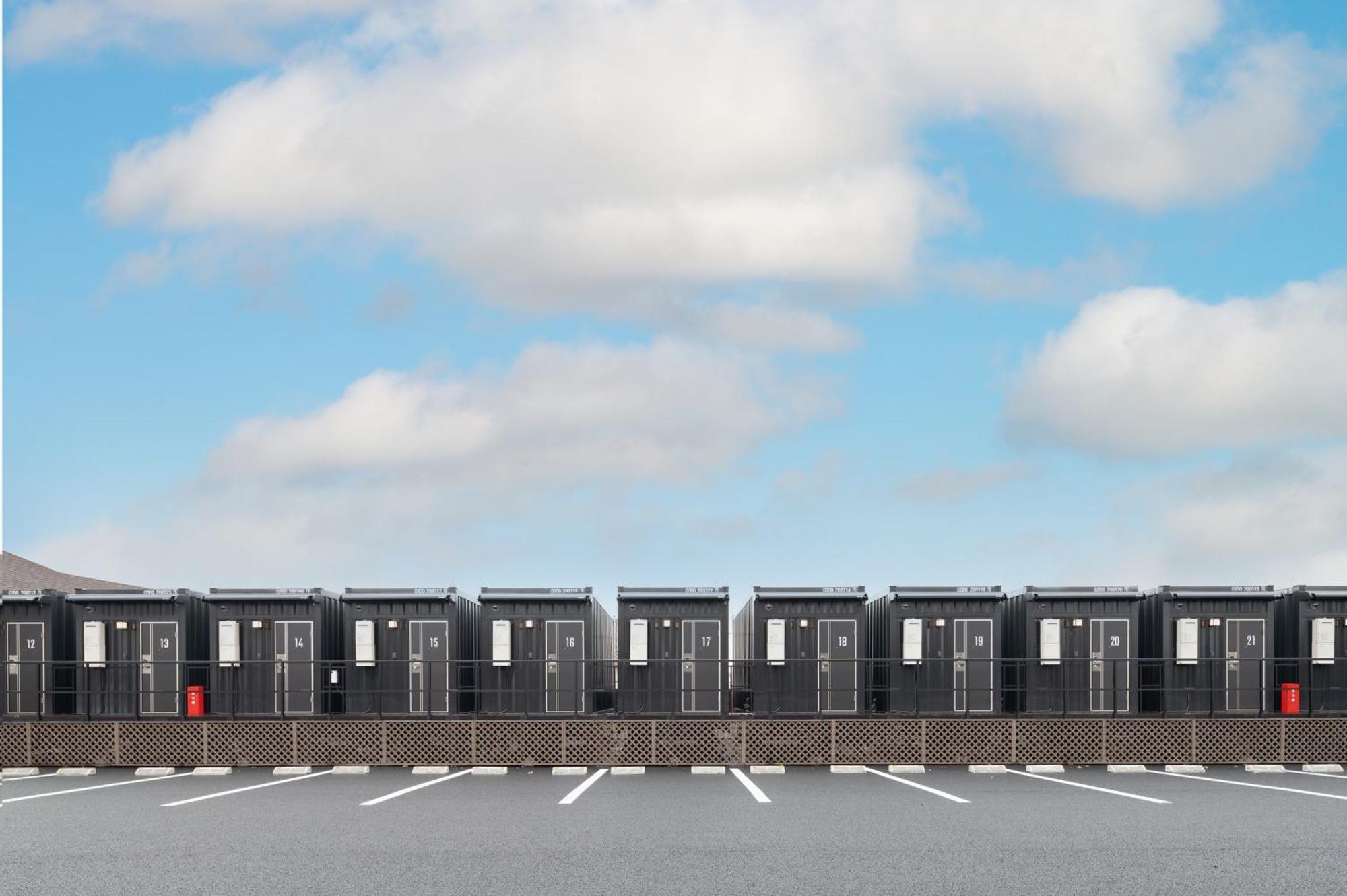 Hotel R9 The Yard Futtsu Екстериор снимка